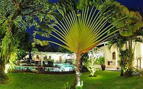 Villa Costa Plenty